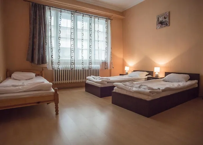 Serdika ホステル *